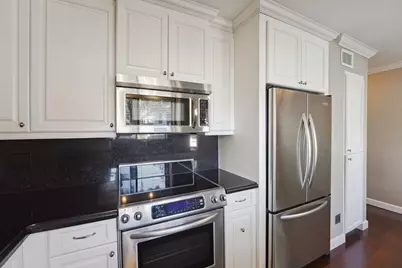 100 Pelican Pointe Drive, Unit #101, Delray Beach, FL 33483 - Photo 11