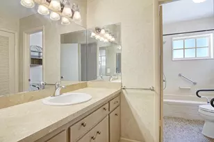 2717 Sunrise Blvd, Fort Pierce, FL 34982 - Photo 17