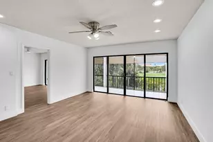 1701 Presidential Way, West Palm Beach, FL 33401 - Photo 5