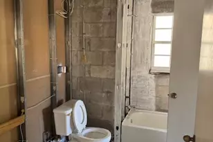 7255 Burgess Dr, Lake Worth, FL 33467 - Photo 9