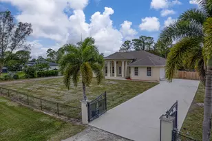 16931 W Aquaduct Dr, The Acreage, FL 33470 - Photo 35