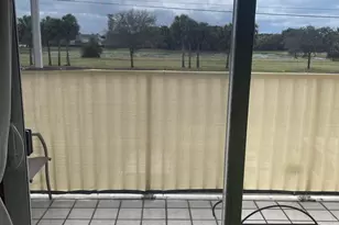 E Saxony Ln E Unit, Delray Beach, FL 33446 - Photo 23