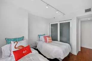 2555 Collins Ave Unit, Miami Beach, FL 33140 - Photo 21