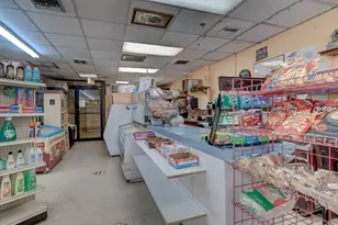 2555 Collins Ave Unit, Miami Beach, FL 33140 - Photo 57