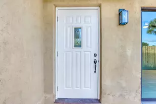 5738 SE Windsong Ln, Stuart, FL 34997 - Photo 5