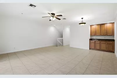 601 S Federal Highway, Unit #28, Lake Worth Beach, FL 33460 - Photo 9