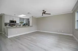 8333 SE Princess Tree Ave, Hobe Sound, FL 33455 - Photo 3