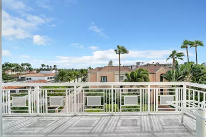 250 N Bradley Place, Unit #402, Palm Beach, FL 33480 - Photo 11