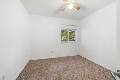 1927 Alamanda Way, Riviera Beach, FL 33404 - Photo 15