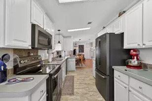 6772 Sinsonte Ct, Fort Pierce, FL 34951 - Photo 15