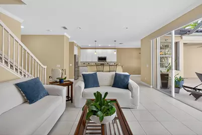 3518 Community Drive, Jupiter, FL 33458 - Photo 11