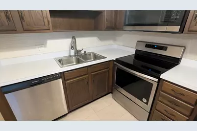 21 Vista Gardens Trail #104, Vero Beach, FL 32962 - Photo 5