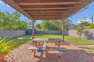 818 Kaye St, West Palm Beach, FL 33405 - Photo 13