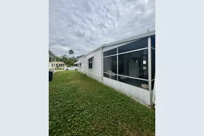 46 Camino Del Rio, Port Saint Lucie, FL 34952 - Photo 5