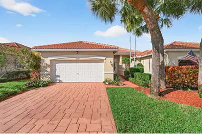 10845 Royal Caribbean Circle, Boynton Beach, FL 33437 - Photo 5