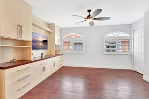 241 Legendary Cir, Palm Beach Gardens, FL 33418 - Photo 19