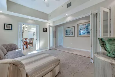 1640 Presidential Way, Unit #501, West Palm Beach, FL 33401 - Photo 5