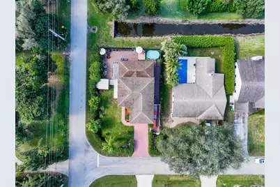 2151 NW 121st Avenue, Plantation, FL 33323 - Photo 17