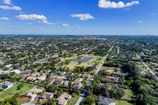 2151 NW 121st Ave, Plantation, FL 33323 - Photo 21