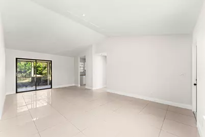 18055 W Sycamore Drive, The Acreage, FL 33470 - Photo 33