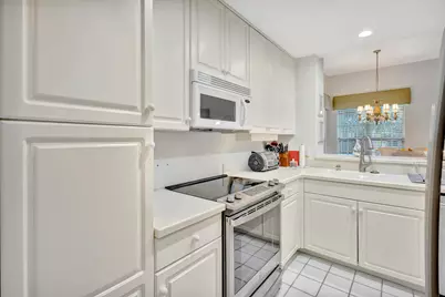 411 NE Plantation Road, Unit #522, Stuart, FL 34996 - Photo 11