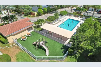 108 Lighthouse Circle, Unit #E, Tequesta, FL 33469 - Photo 19