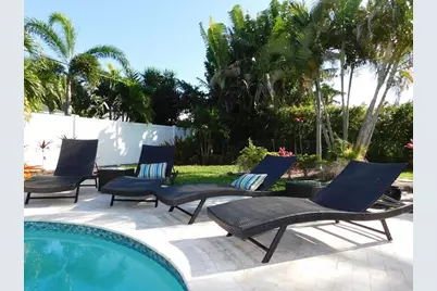 1150 Emerald Lane, Singer Island, FL 33404 - Photo 11