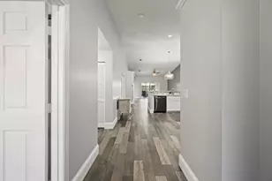 8364 Logia Cir, Boynton Beach, FL 33472 - Photo 3