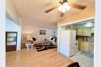 5780 Fernley Drive W, Unit #94, West Palm Beach, FL 33415 - Photo 7