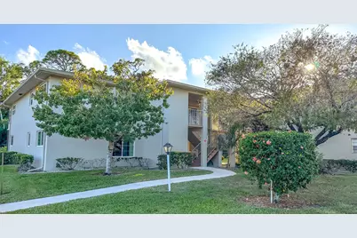 15 Lake Vista Trail #206, Port Saint Lucie, FL 34952 - Photo 1