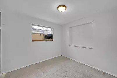 1645 W 31st Street, Riviera Beach, FL 33404 - Photo 13