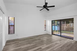 362 SE Crosspoint Dr, Port Saint Lucie, FL 34983 - Photo 15