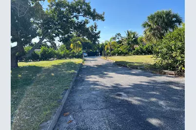2819 Holly Road, West Palm Beach, FL 33406 - Photo 9
