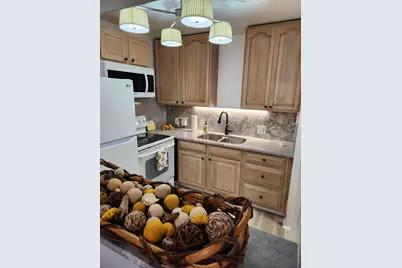 106 Suffolk C, Unit #106, Boca Raton, FL 33434 - Photo 7