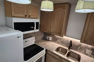 106 Suffolk C, Boca Raton, FL 33434 - Photo 9