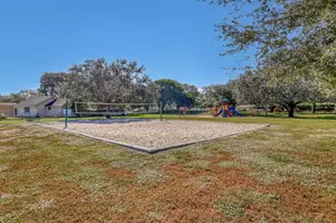 10404 Carmen Ln, Royal Palm Beach, FL 33411 - Photo 43