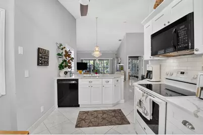 7844 Lexington Club Boulevard, Unit #C, Delray Beach, FL 33446 - Photo 15