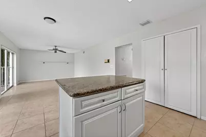 2698 Linkside Drive, Wellington, FL 33414 - Photo 15