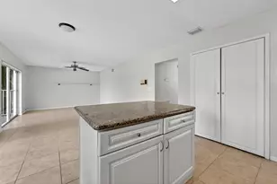 2698 Linkside Dr, Wellington, FL 33414 - Photo 15