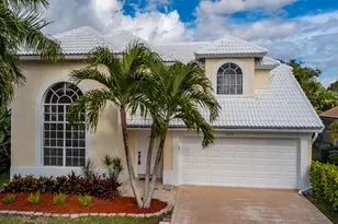 2698 Linkside Dr, Wellington, FL 33414 - Photo 5