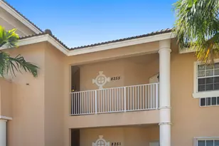 8255 Mulligan Cir, Port Saint Lucie, FL 34986 - Photo 5