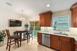 2614 La Lique Cir, Palm Beach Gardens, FL 33410 - Photo 15