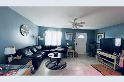 2013 SW Burman Lane, Port Saint Lucie, FL 34984 - Photo 3