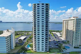 5420 N Ocean Dr Unit, Singer Island, FL 33404 - Photo 3