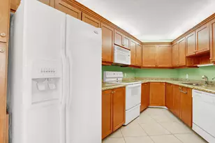 5420 N Ocean Dr Unit, Singer Island, FL 33404 - Photo 23