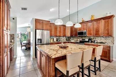 168 Thornton Drive, Palm Beach Gardens, FL 33418 - Photo 5