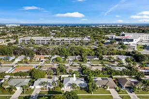 2512 SW 5th St, Boynton Beach, FL 33435 - Photo 35