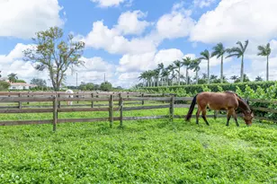 15360 Estancia Ln, Wellington, FL 33414 - Photo 29