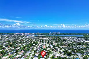 301 NE 23rd St, Boca Raton, FL 33431 - Photo 41