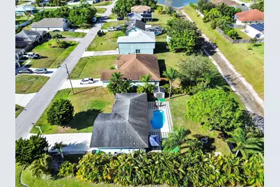 665 SW Backert Avenue, Port Saint Lucie, FL 34953 - Photo 37
